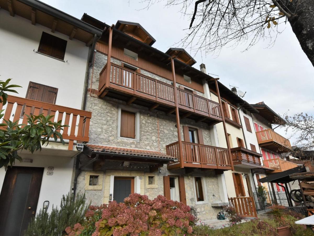 Apartment Albergo Diffuso - Cjasa De Pagnocca-1 By Interhome Барчис Екстериор снимка